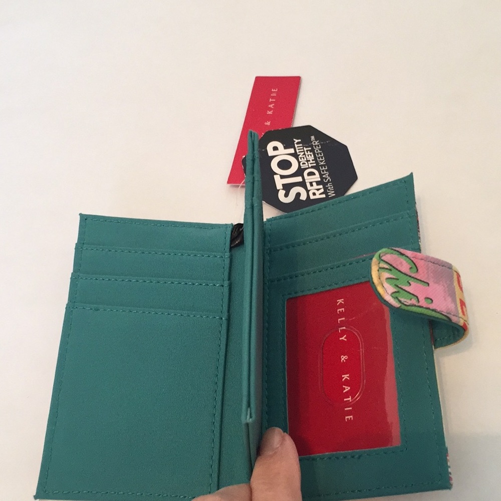 🆕 Kelly & Katie credit card wallet w/summer motif - Picture 2 of 3
